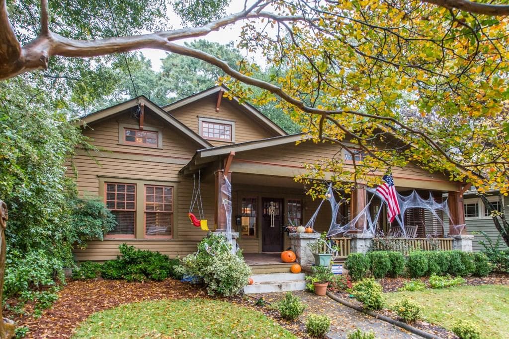 4 bedroom, 2,078 sq ft single family residence sold at 415 Sterling Street, Atlanta, GA 30307
