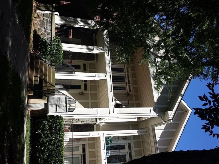 2 bedroom, 964 sq ft condominium sold at 935 Piedmont Avenue 202, Atlanta, GA 30309