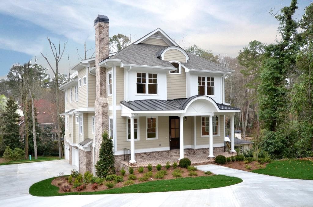 6 bedroom, 4,200 sq ft single family residence sold at 1900 Wellbourne Drive, Atlanta, GA 30324