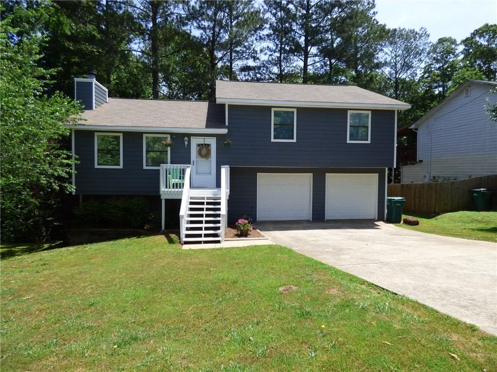 3 bedroom, 1,408 sq ft single family residence sold at 3684 Cherokee Overlook Drive, Canton, GA 30115