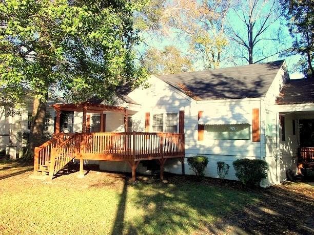 3 bedroom, 1,200 sq ft single family residence sold at 6029 Spring Street, Austell, GA 30168