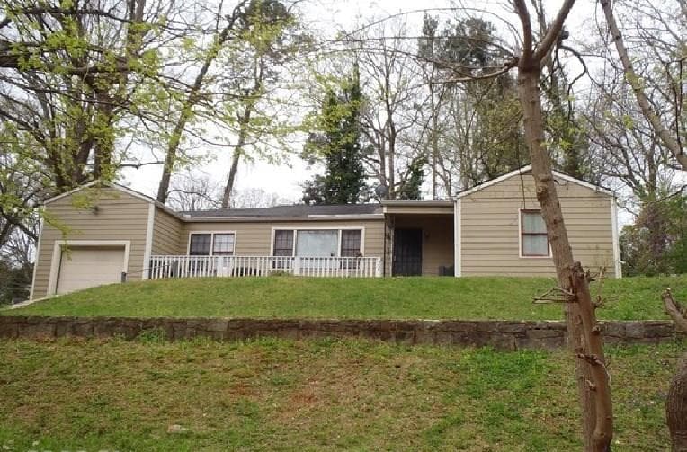 456 Hillside Drive, Atlanta, GA 30310 — most recent listing photo