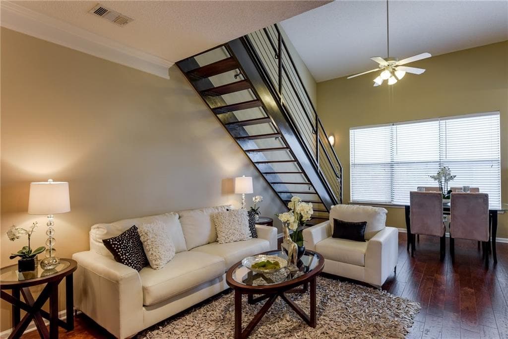 2 bedroom, 980 sq ft condominium sold at 400 17th Street 1413, Atlanta, GA 30363