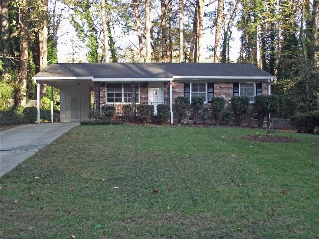 915 Seville Drive, Clarkston, GA 30021 — most recent listing photo