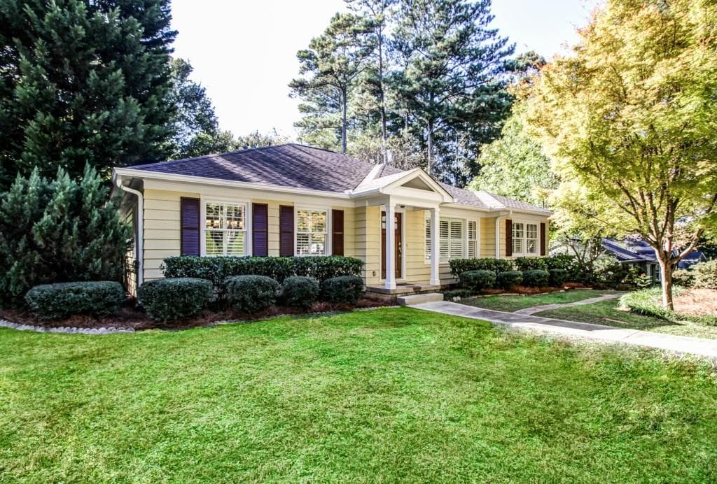 4 bedroom, 2,444 sq ft single family residence sold at 1087 Lindridge Drive, Atlanta, GA 30324