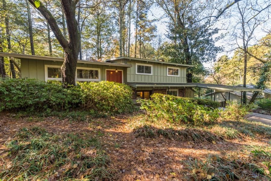 4 bedroom, 2,080 sq ft single family residence sold at 3350 Archwood Drive, Atlanta, GA 30340