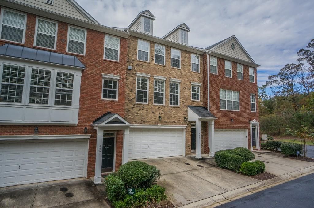 4662 Creekside Villas Way 4662, Smyrna, GA 30082 — most recent listing photo