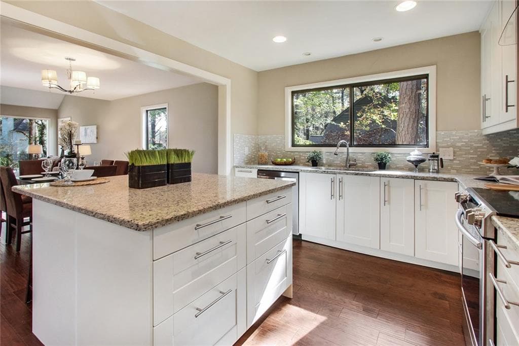 4248 Loch Highland Parkway, Roswell, GA 30075 — most recent listing photo