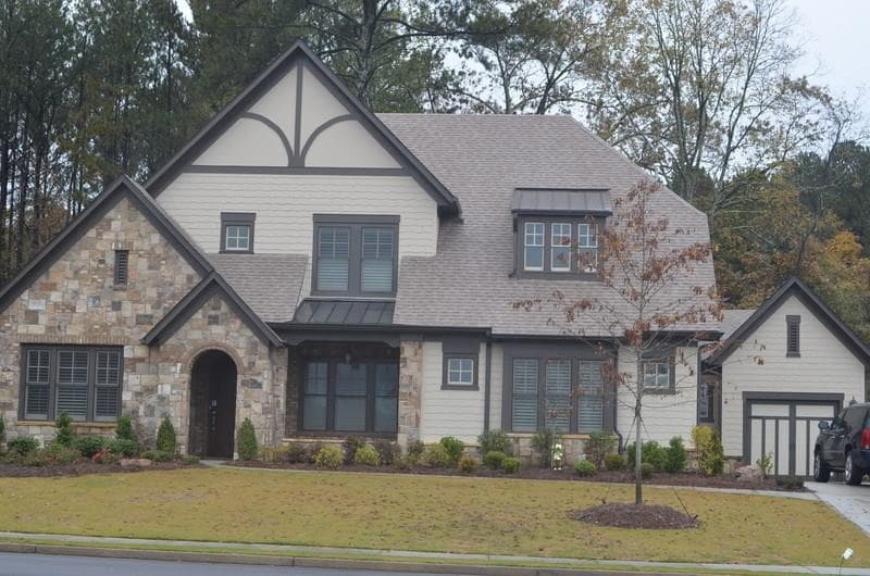 4 bedroom, 3,715 sq ft single family residence sold at 2705 Barnhill Drive, Marietta, GA 30062