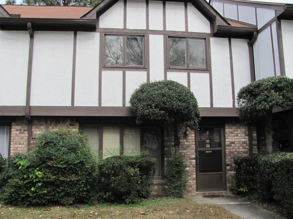 1198 Ashborough Terrace 1198 H, Marietta, GA 30067 — most recent listing photo