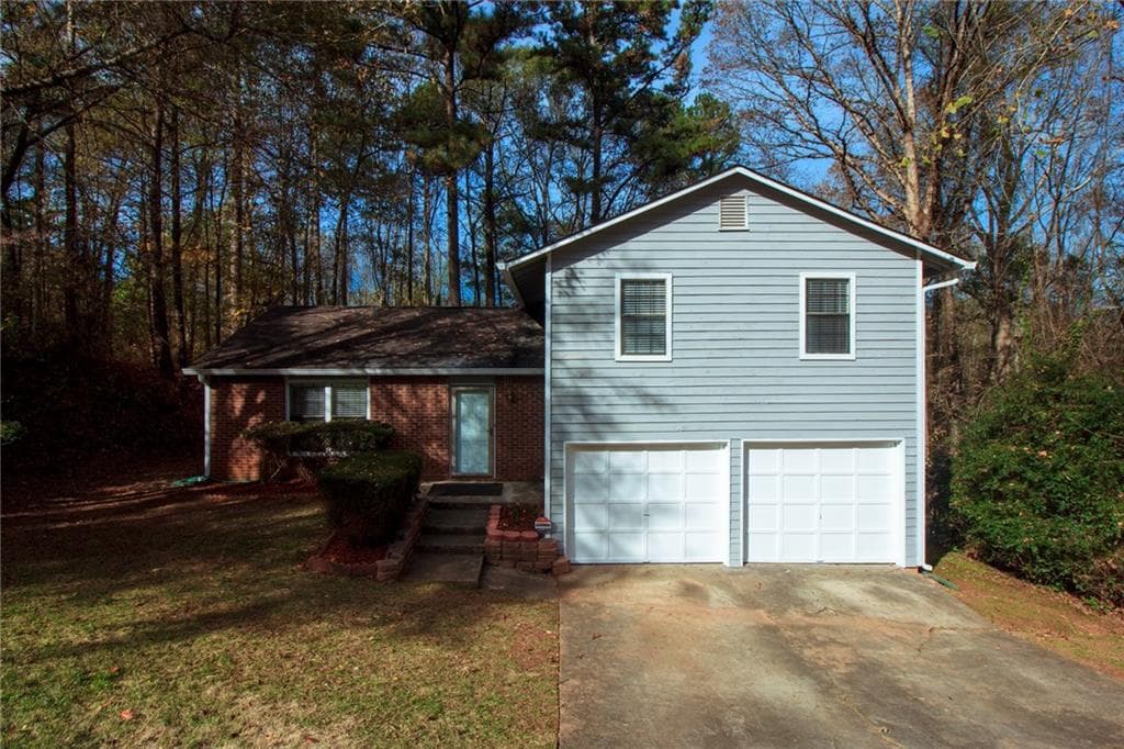 3976 Chimney Ridge Drive, Ellenwood, GA 30294 — most recent listing photo