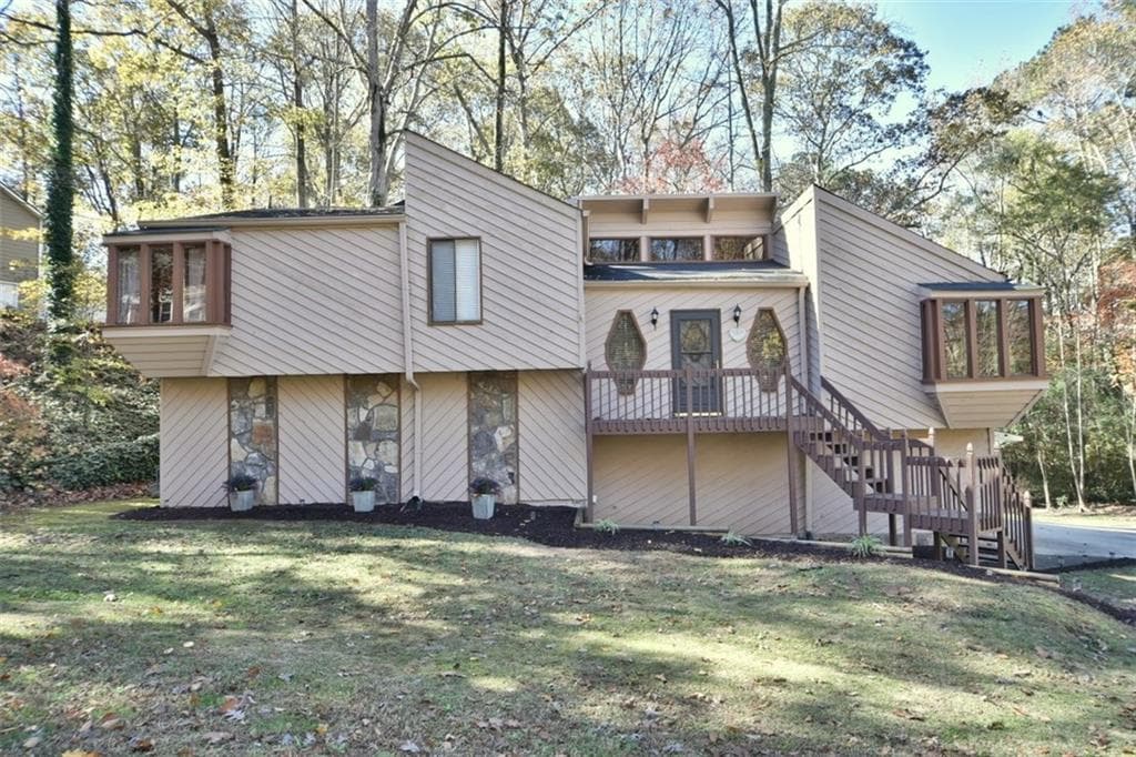 4 bedroom, 2,079 sq ft single family residence sold at 3281 Ethan Drive, Marietta, GA 30062