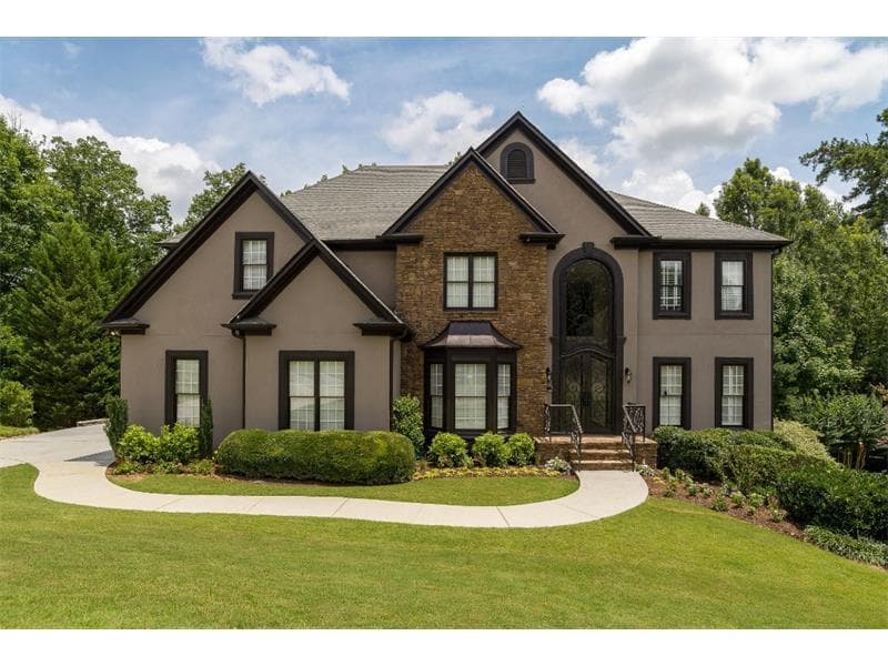 5 bedroom, 3,675 sq ft single family residence sold at 625 Eaton Place, Atlanta, GA 30350