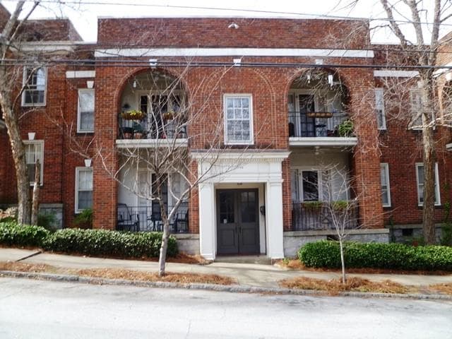 1 bedroom, 644 sq ft condominium sold at 794 Frederica Street 4, Atlanta, GA 30306