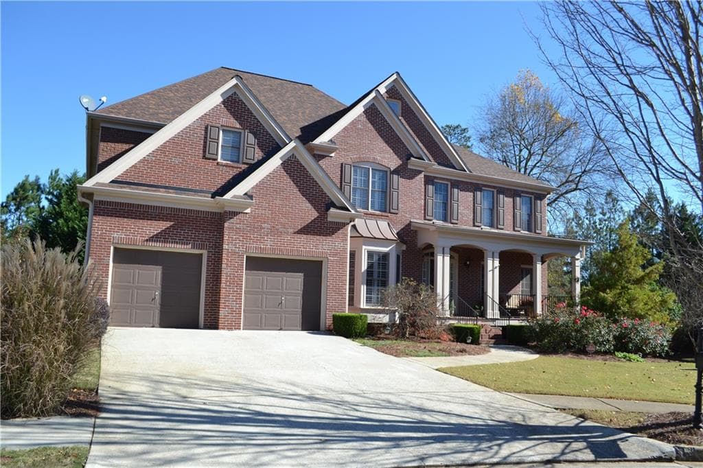 135 Hydrangea Court, Alpharetta, GA 30005 — most recent listing photo