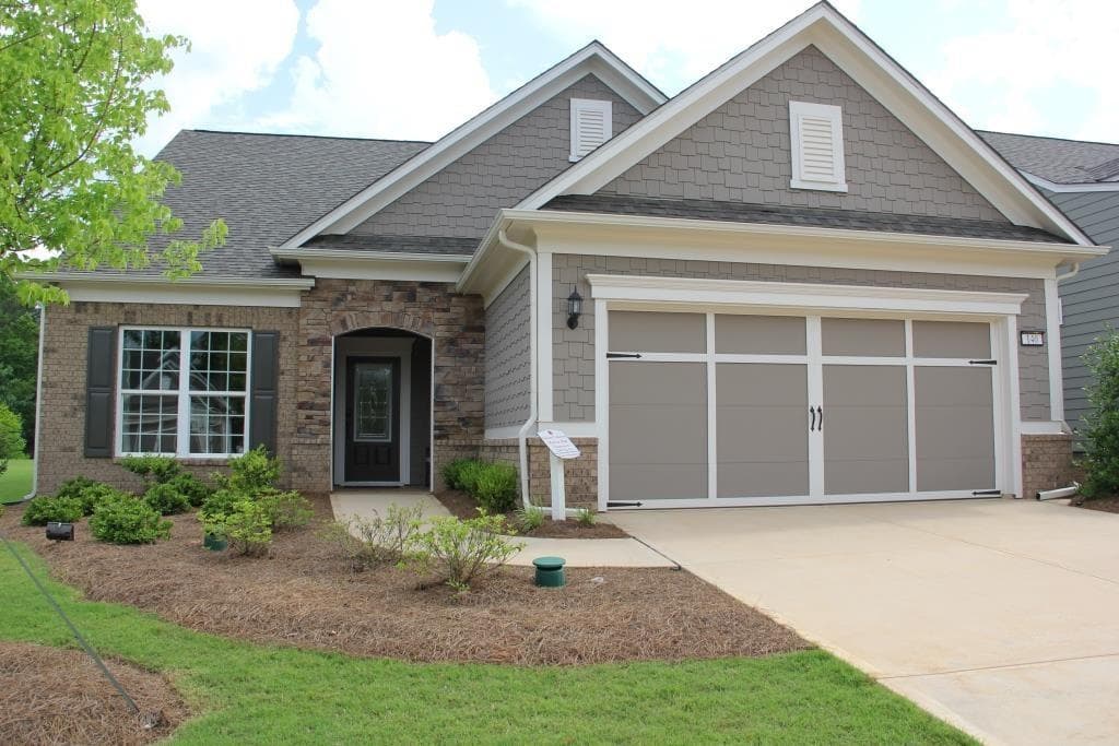 127 Crape Myrtle Drive, Griffin, GA 30223 — most recent listing photo