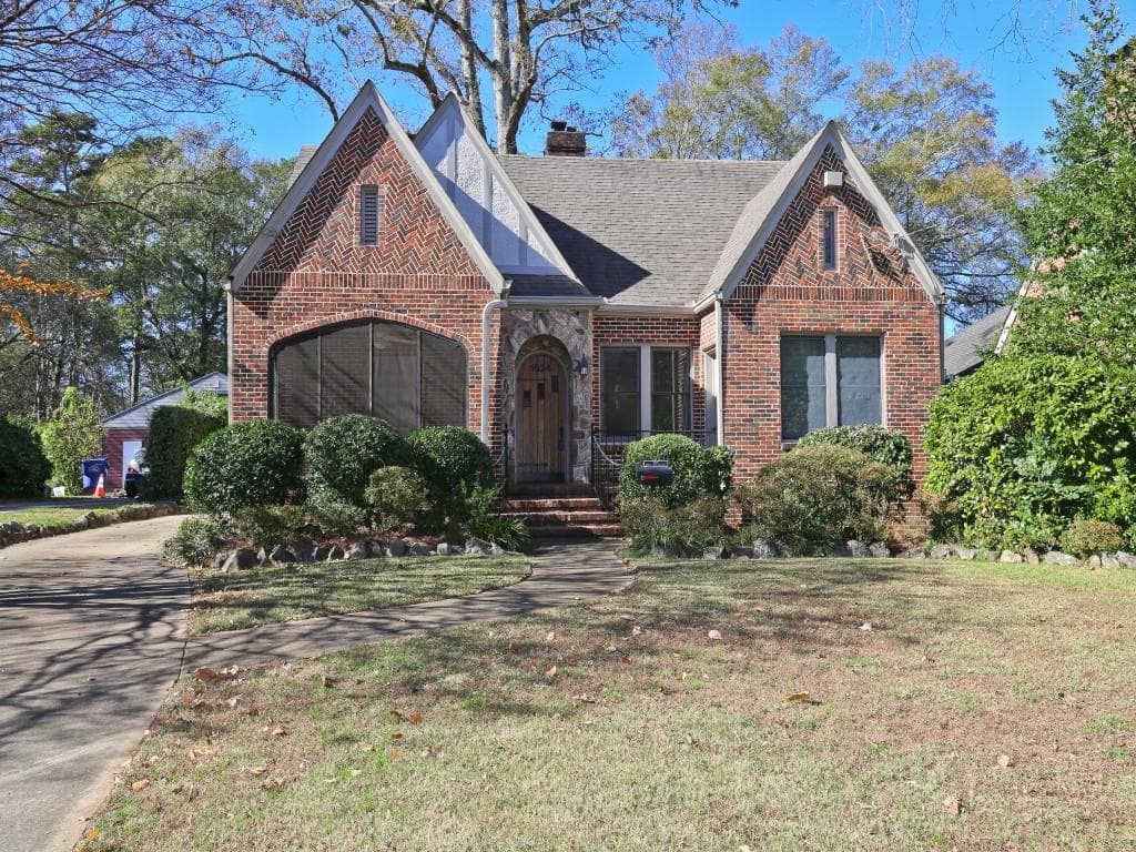 4 bedroom, 2,232 sq ft single family residence sold at 1524 N Highland Avenue, Atlanta, GA 30306
