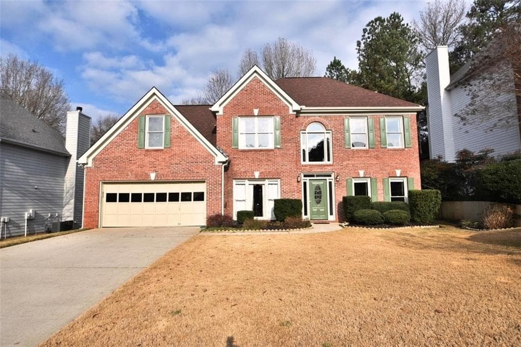 2010 Laurel Lake Dr, Suwanee, GA 30024 — most recent listing photo