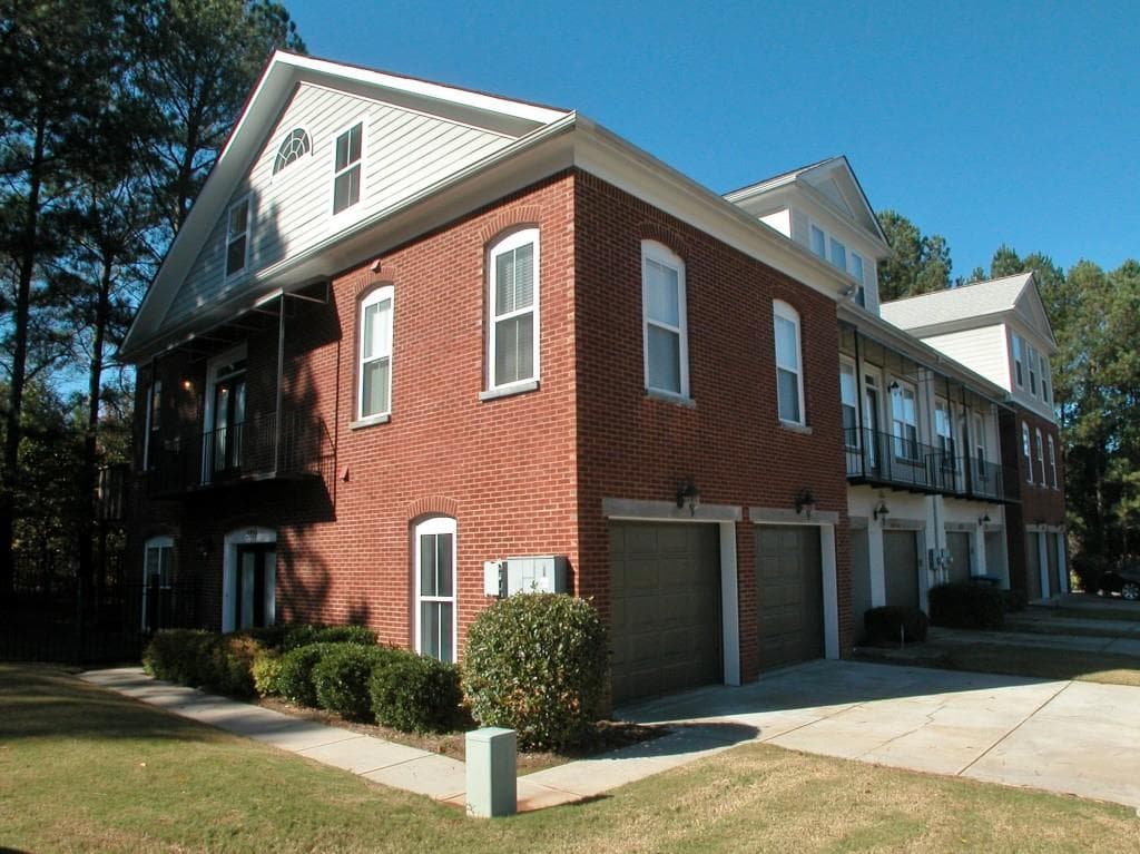 5879 Brookside Oak Circle 5879, Norcross, GA 30093 — most recent listing photo