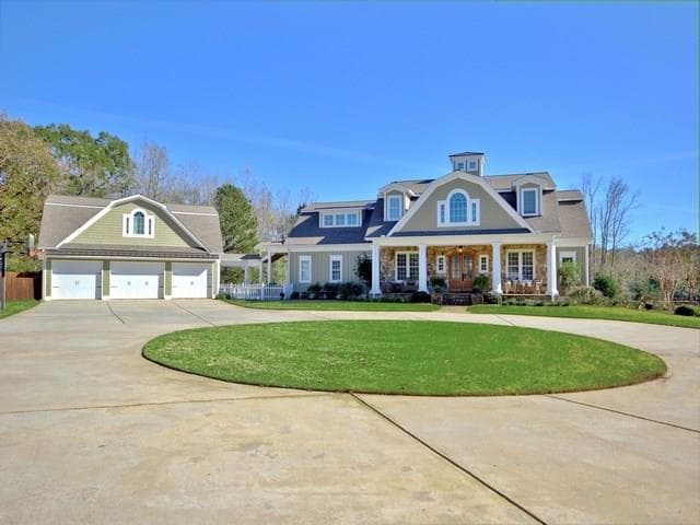 8 bedroom single family residence sold at 935 Ward Road, Williamson, GA 30292