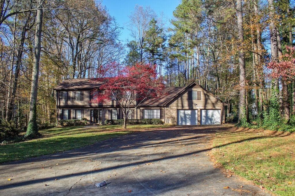 260 Hollyberry Lane, Roswell, GA 30076 — most recent listing photo
