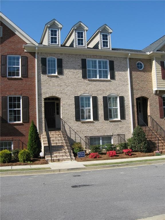 4 bedroom, 2,536 sq ft townhouse sold at 2359 Gallard Street 193, Lawrenceville, GA 30043