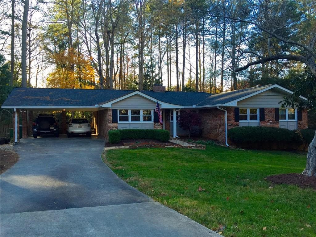 140 River Springs Drive, Sandy Springs, GA 30328 — most recent listing photo