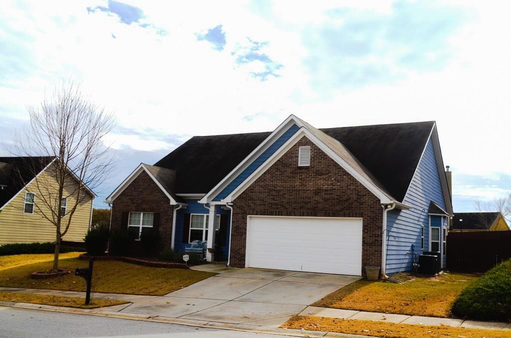 4 bedroom, 2,337 sq ft single family residence sold at 1730 Jesse Cronic Court, Braselton, GA 30517