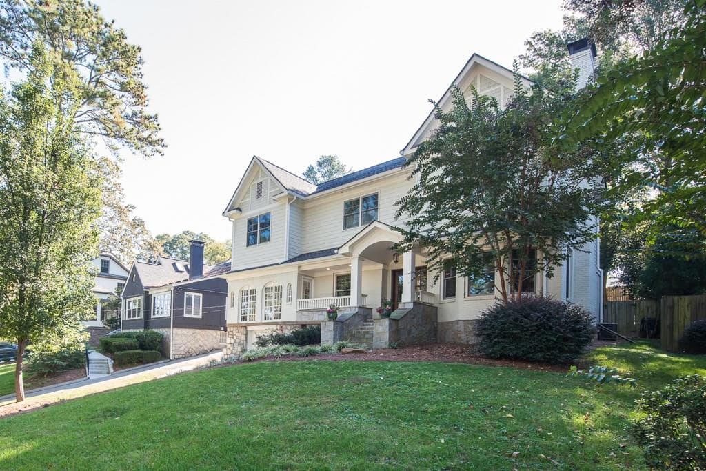 4 bedroom, 3,930 sq ft single family residence sold at 1757 Noble Drive, Atlanta, GA 30306