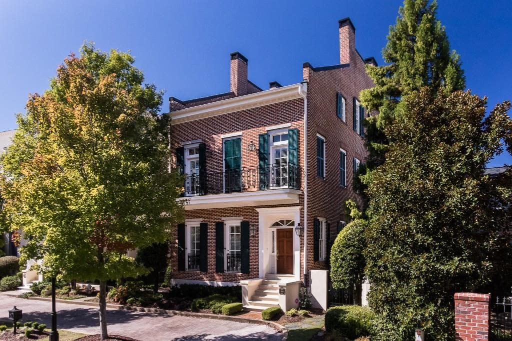 6 bedroom, 6,202 sq ft single family residence sold at 3869 Saint Elisabeth Square, Duluth, GA 30096