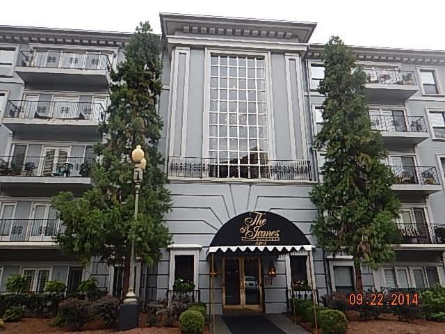 3 bedroom, 2,217 sq ft condominium sold at 3203 Lenox Road 26, Atlanta, GA 30324