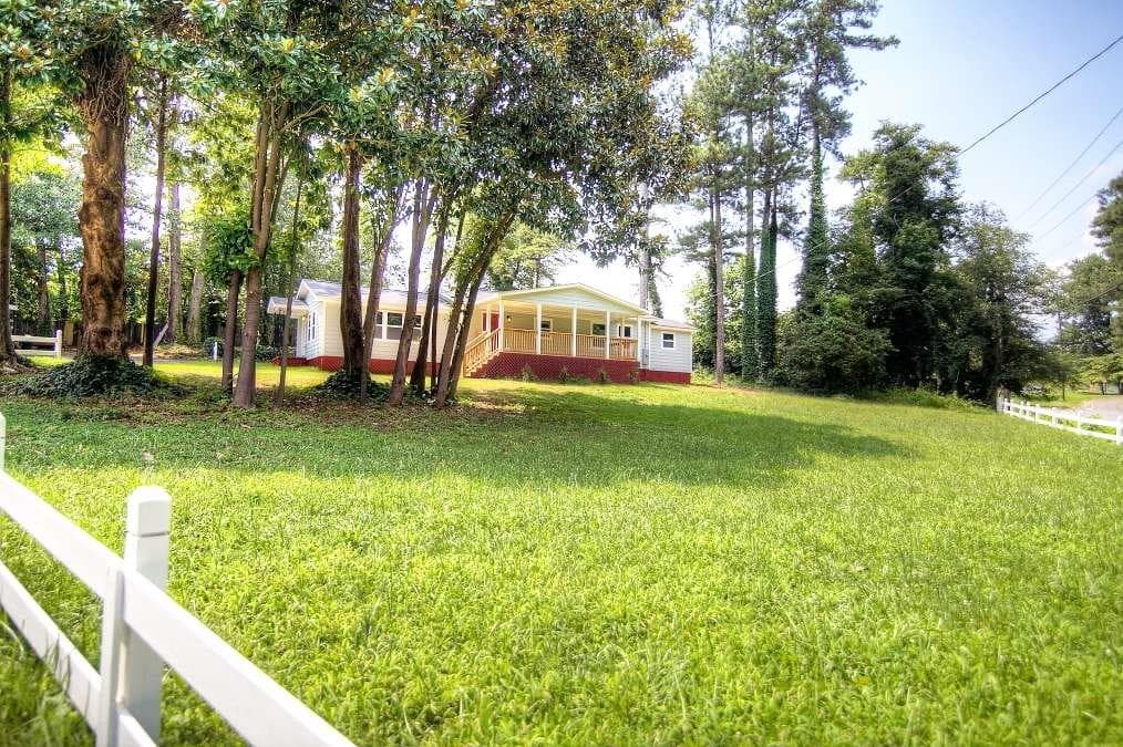 3 bedroom single family residence sold at 2905 Old Mack Dobbs Road, Kennesaw, GA 30152