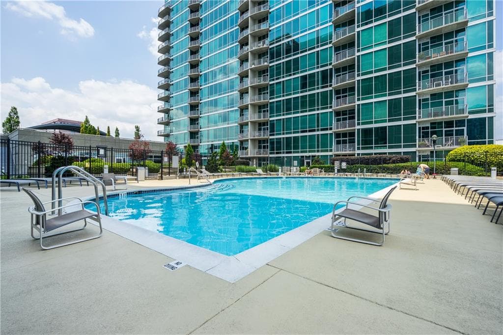 1 bedroom, 683 sq ft condominium sold at 943 Peachtree Street 1514, Atlanta, GA 30309