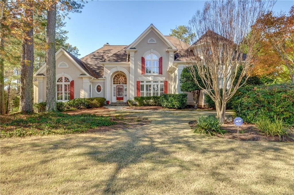8815 Torrington Drive, Roswell, GA 30076 — most recent listing photo