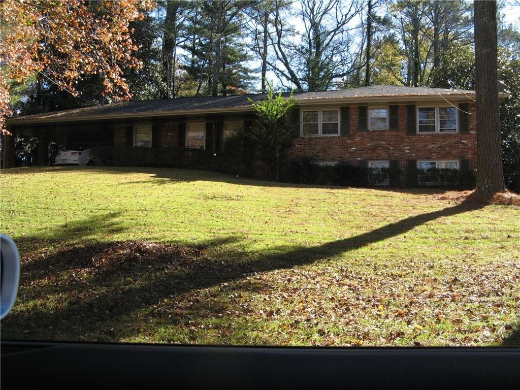 4 bedroom, 1,879 sq ft single family residence sold at 3360 Hidden Acres Drive, Atlanta, GA 30340