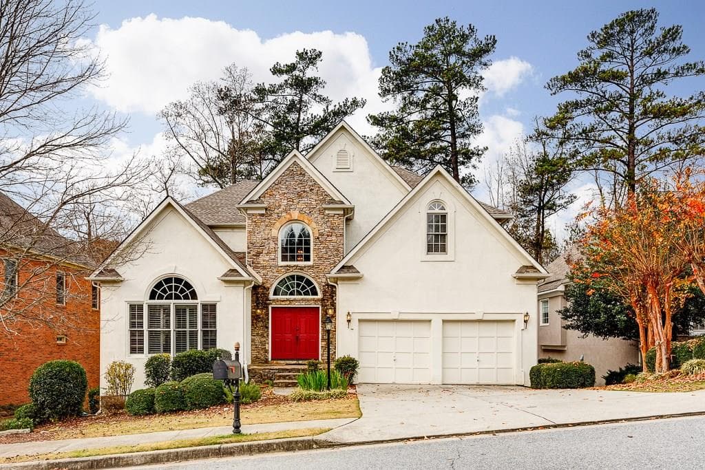 6 bedroom, 4,634 sq ft single family residence sold at 4660 Chardonnay Court, Atlanta, GA 30338