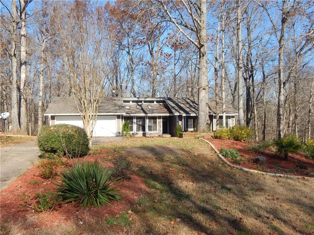 3825 Stone Creek Circle, Cumming, GA 30041 — most recent listing photo
