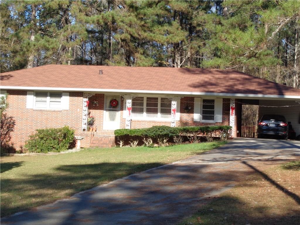 111 Glover Circle, Newnan, GA 30263 — most recent listing photo