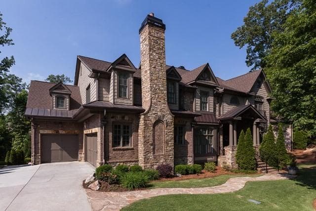 6 bedroom, 6,891 sq ft single family residence sold at 1539 Windsor Parkway, Atlanta, GA 30319