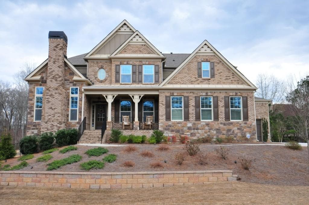 6 bedroom, 5,928 sq ft single family residence sold at 6690 Tulip Plantation Road, Alpharetta, GA 30004