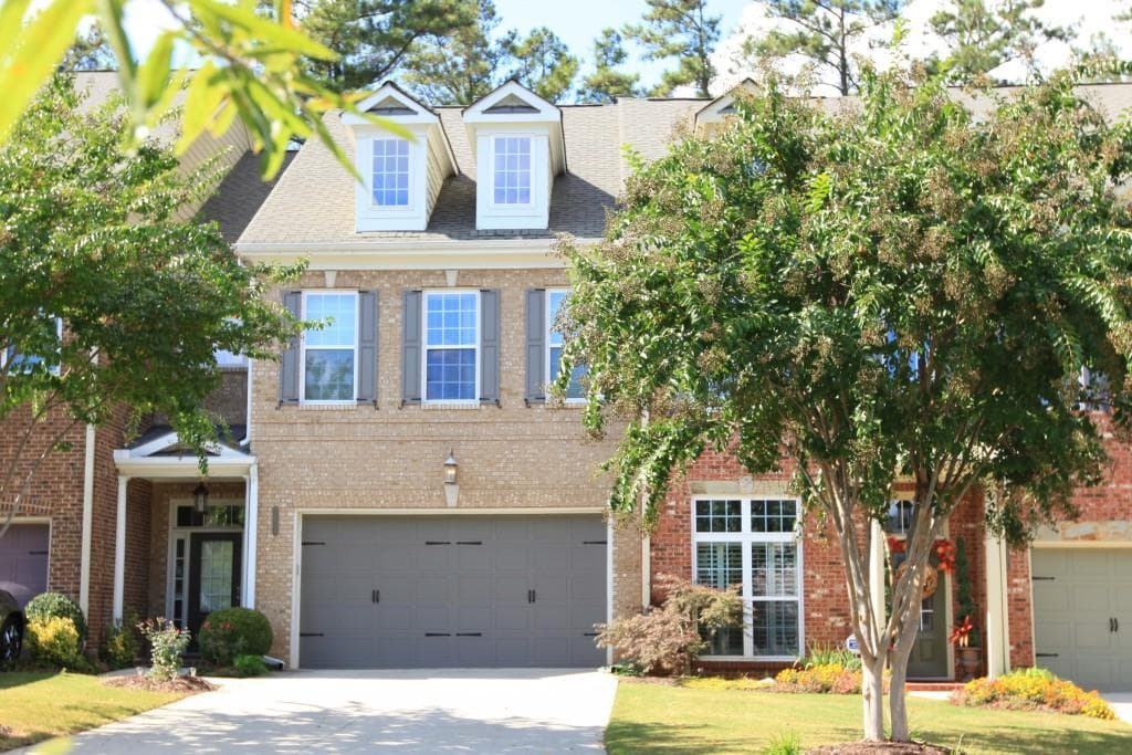 10448 Park Walk Point, Alpharetta, GA 30022 — most recent listing photo