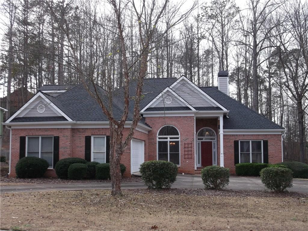 4 bedroom, 3,443 sq ft single family residence sold at 5055 Hickory Hills Drive, Woodstock, GA 30188