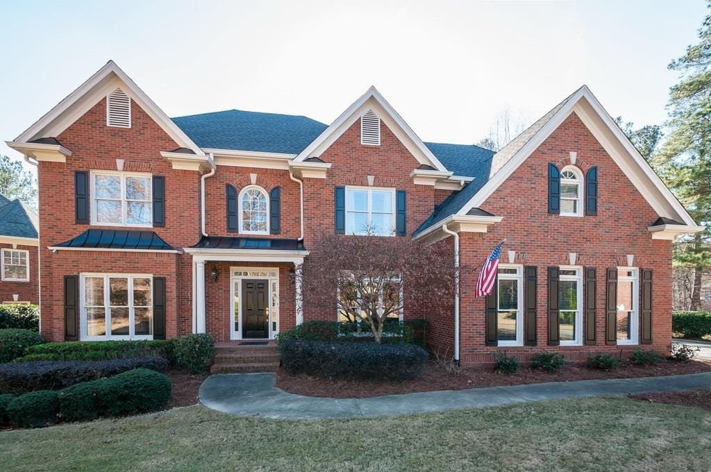 8025 Tangletree Way, Roswell, GA 30075 — most recent listing photo