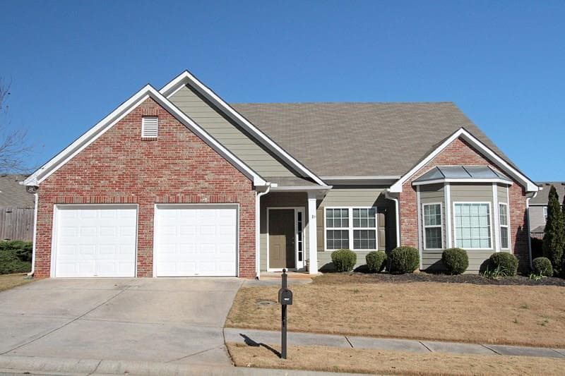 4 bedroom, 2,305 sq ft single family residence sold at 1897 Bell Lane, Braselton, GA 30517