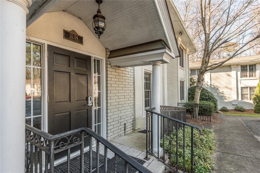 1020 Scott Boulevard D1, Decatur, GA 30030 — most recent listing photo