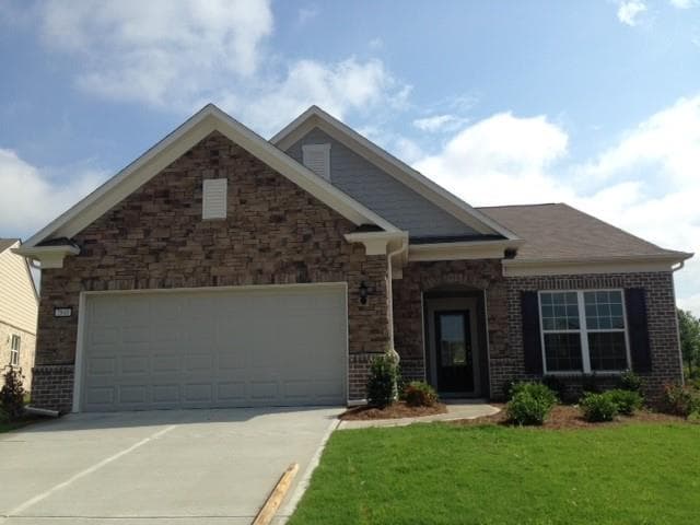 2840 Thistle Trail, Suwanee, GA 30024 — most recent listing photo