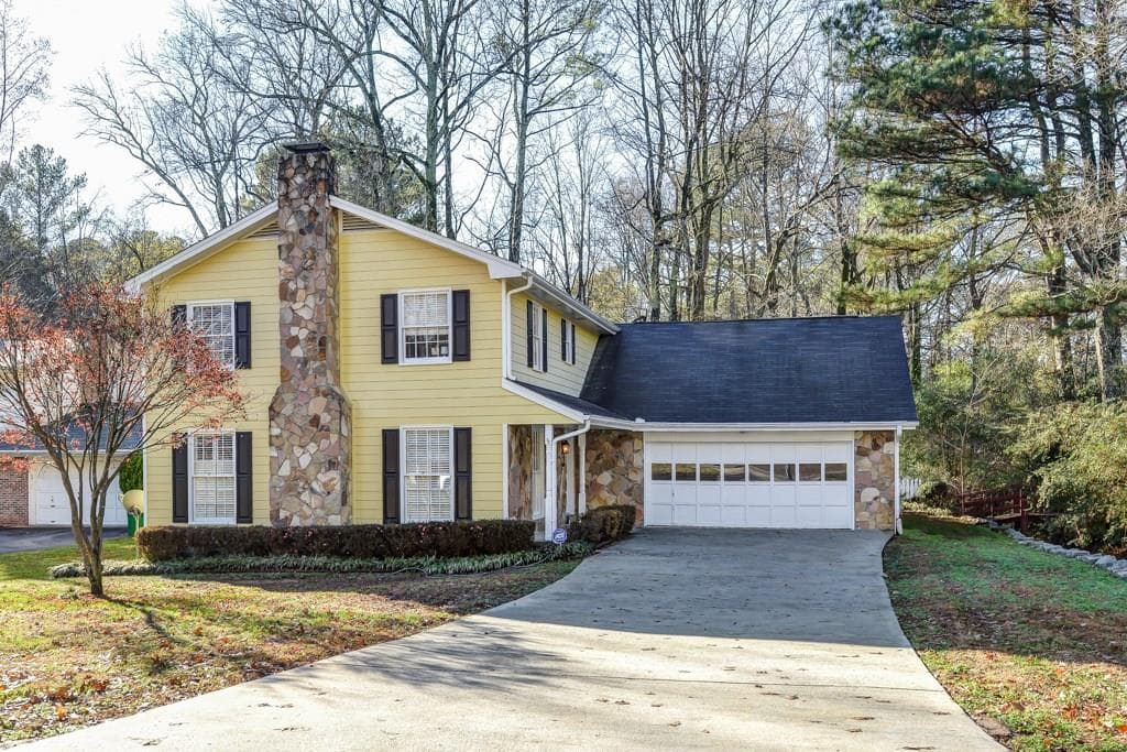 4 bedroom, 2,368 sq ft single family residence sold at 1918 Bramlet Court, Tucker, GA 30084