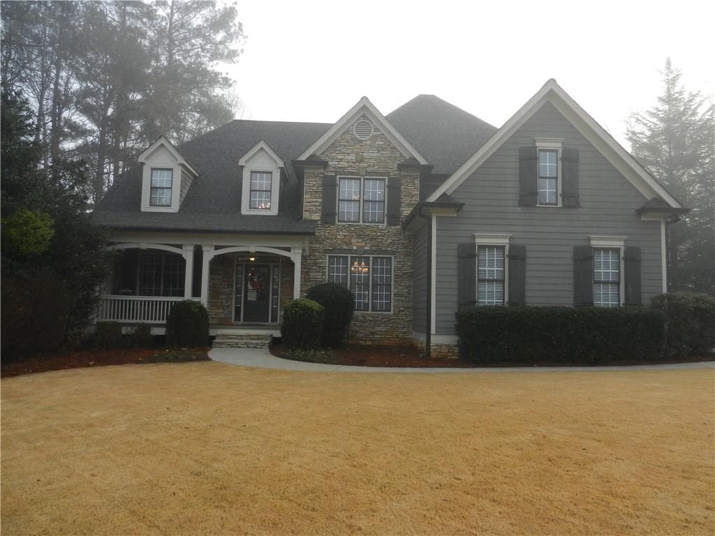 5 bedroom, 5,045 sq ft single family residence sold at 4027 Hickory Fairway Drive, Woodstock, GA 30188