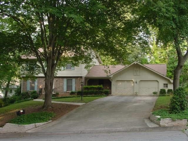 440 Tallwood Drive, Stone Mountain, GA 30083 — most recent listing photo