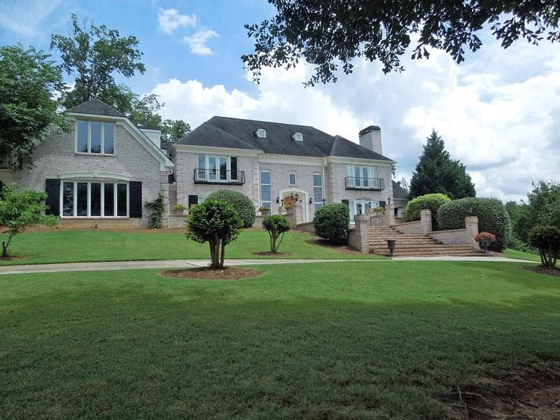 6 bedroom, 7,636 sq ft single family residence sold at 2035 Derby Lane, Braselton, GA 30517